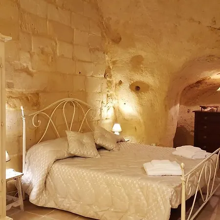 La Dimora Rupestre Villa Matera Exterior photo